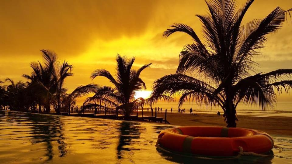 Djembe Beach Resort โคโลลิ ภายนอก รูปภาพ